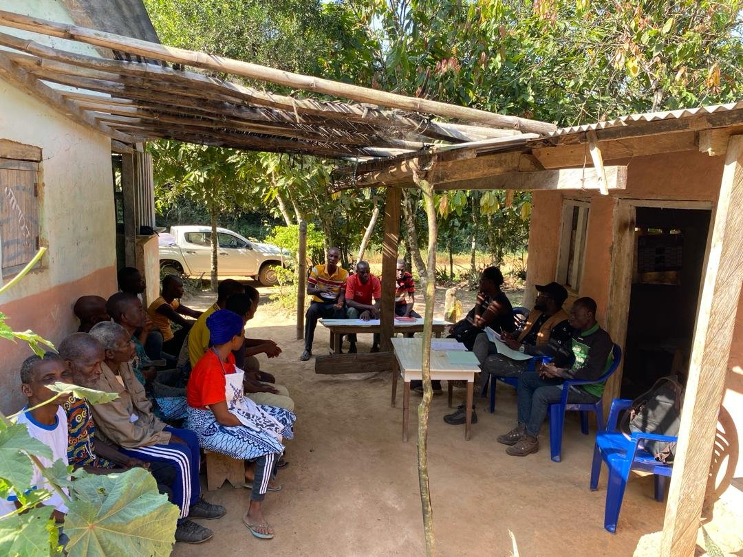 Focus group dans le cadre d’une inspection bio (EOS & NOP) avec les producteurs de cacao dans la région des plateaux au Togo